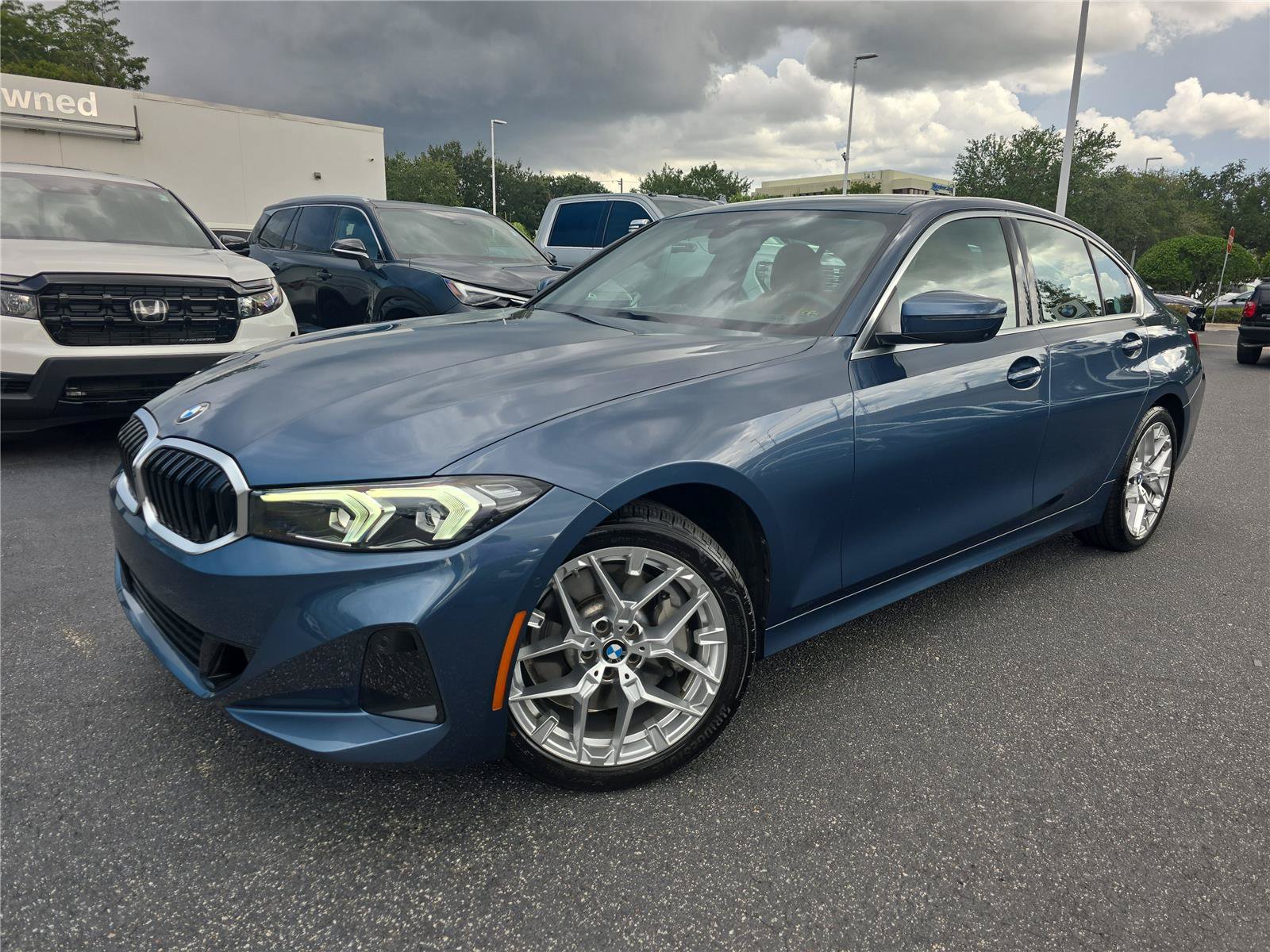 Used 2026 BMW 330i Sedan RWD image 25