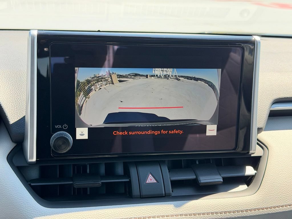 Used 2025 Toyota RAV4 XLE w/ Convenience Package AWD/4WD image 15