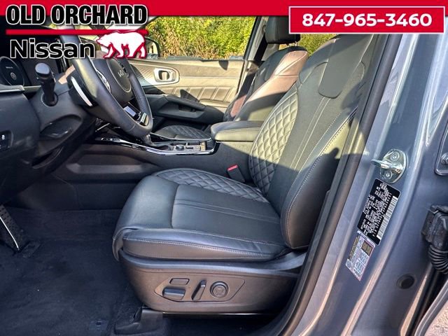 Used 2023 Kia Sorento SX image 11