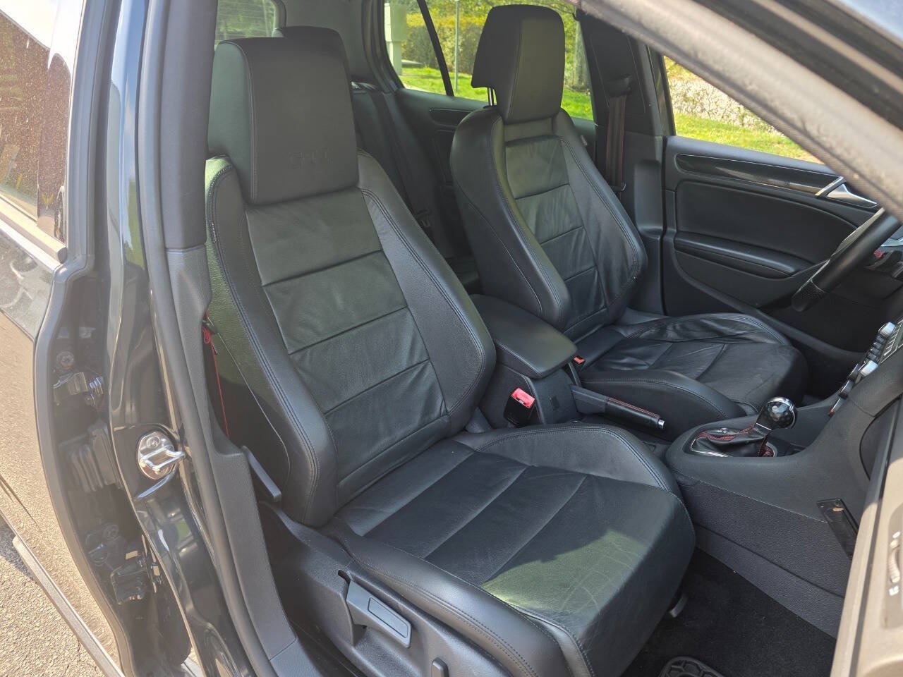 Used 2013 Volkswagen GTI Driver's Edition FWD image 30