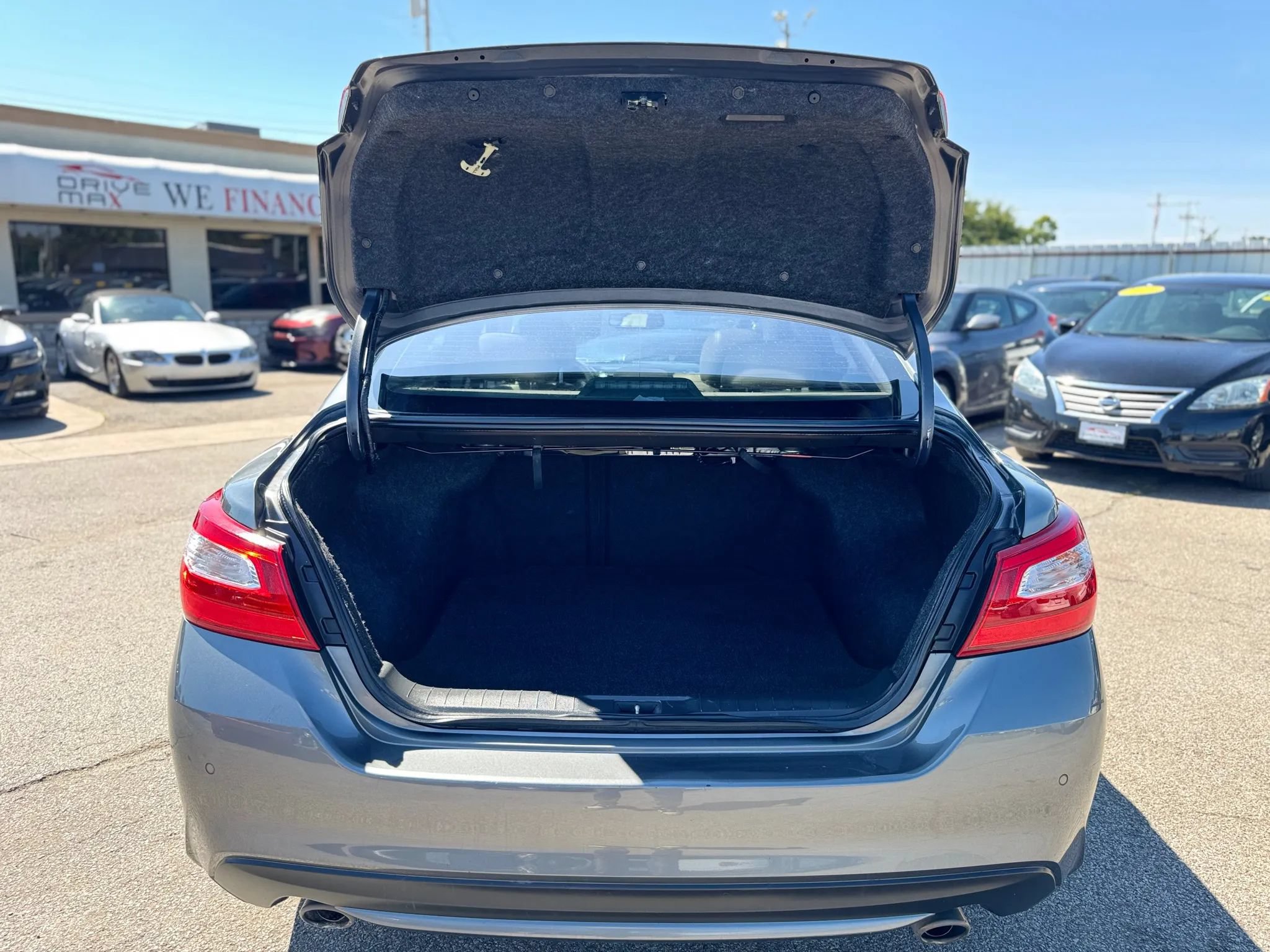 Used 2016 Nissan Altima 3.5 SL FWD image 36