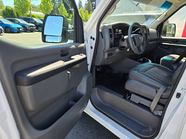 Used 2020 Nissan NV 2500 S w/ Vinyl Seat Package RWD image 19