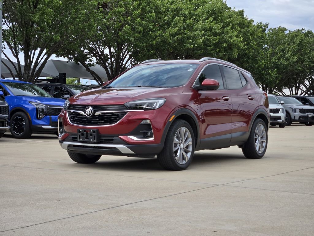 Used 2023 Buick Encore GX Essence w/ Advanced Technology Package FWD image 2