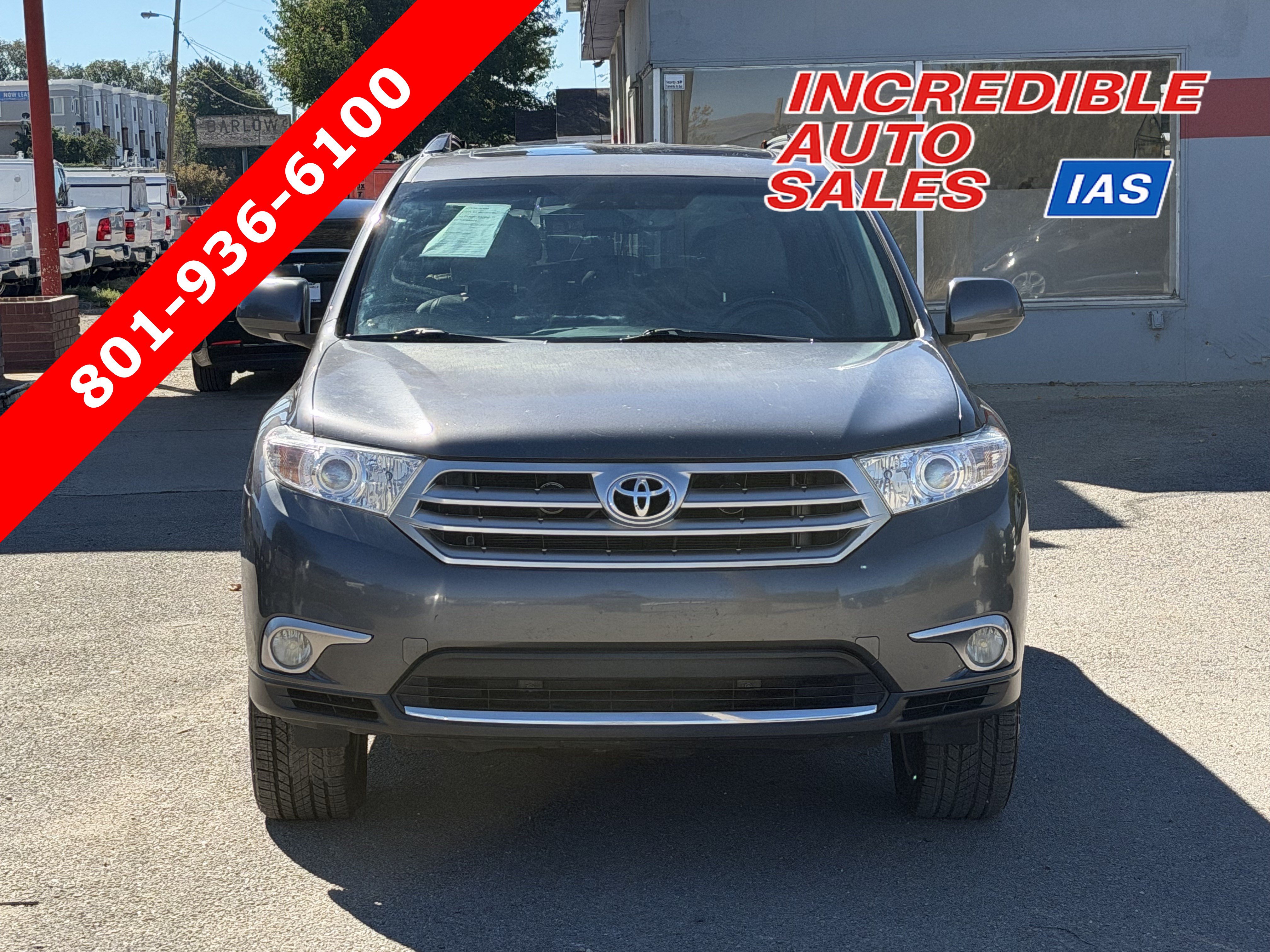 Used 2011 Toyota Highlander Limited w/ Tow Pkg