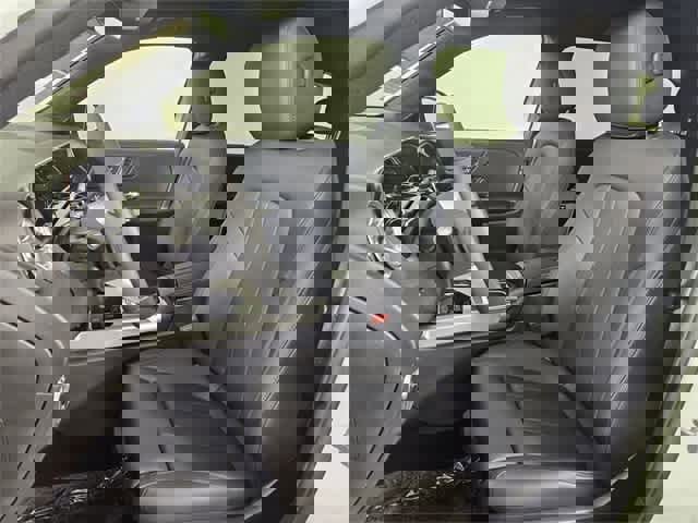 Used 2025 Mercedes-Benz GLB 250 4MATIC image 44