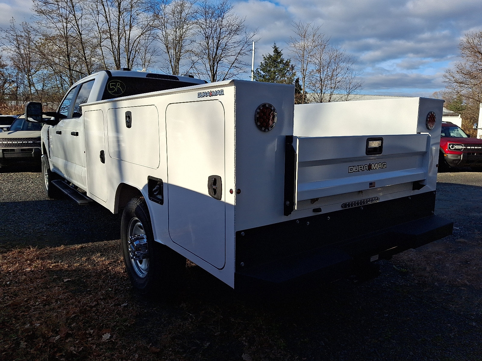 New 2026 Ford F350 XL w/ XL Chrome Package image 4