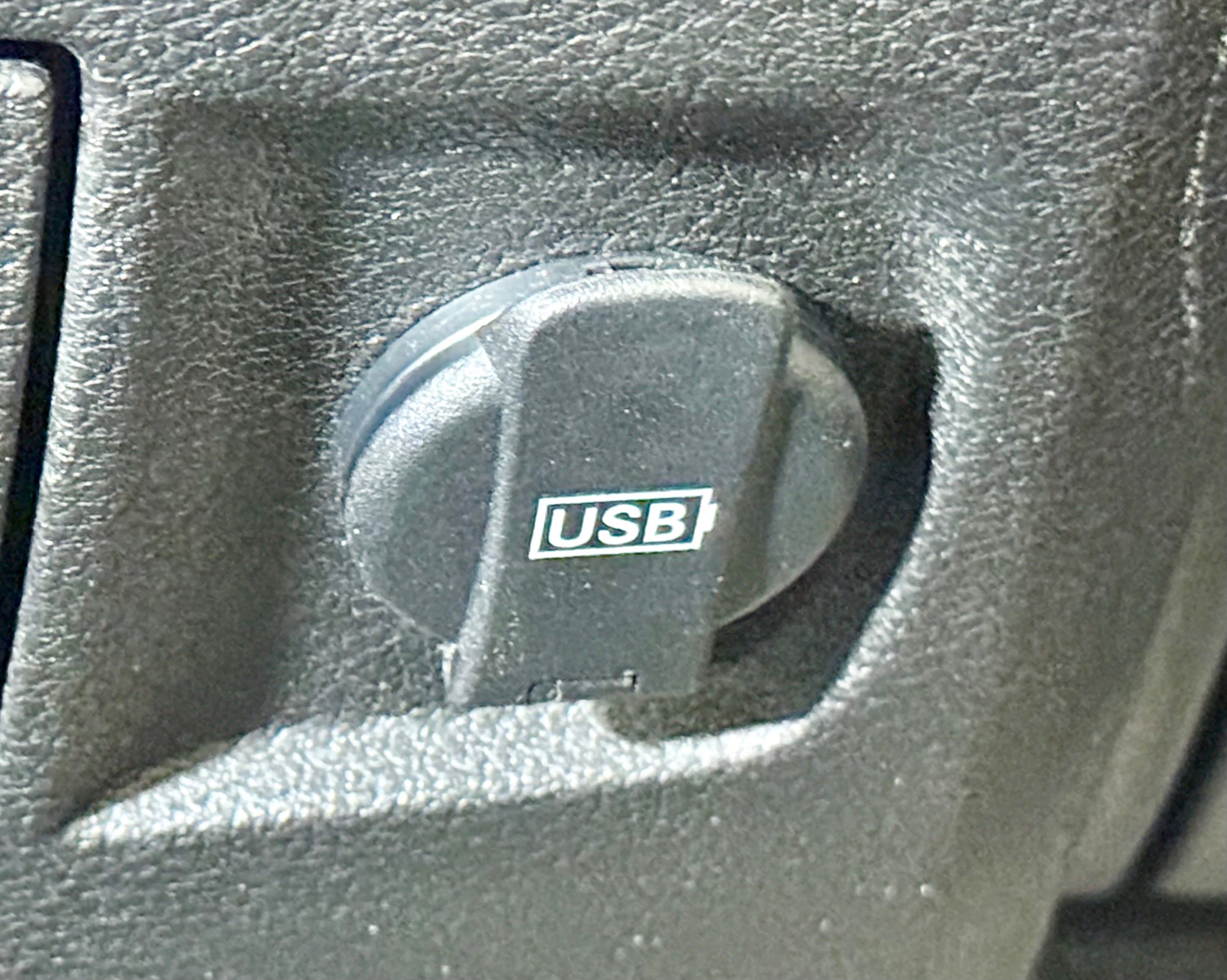 Used 2019 RAM 1500 Express w/ Express Value Package AWD/4WD image 26