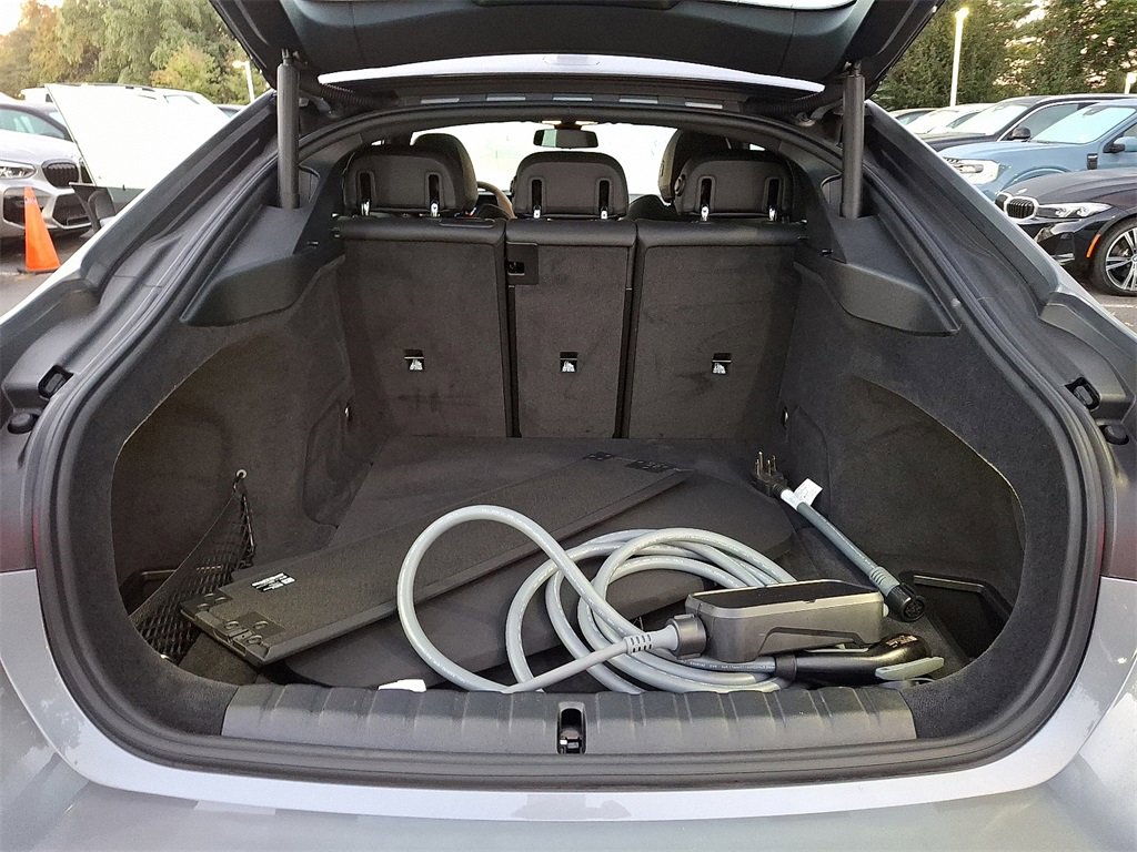 Used 2025 BMW i4 xDrive40i w/ Premium Package image 21