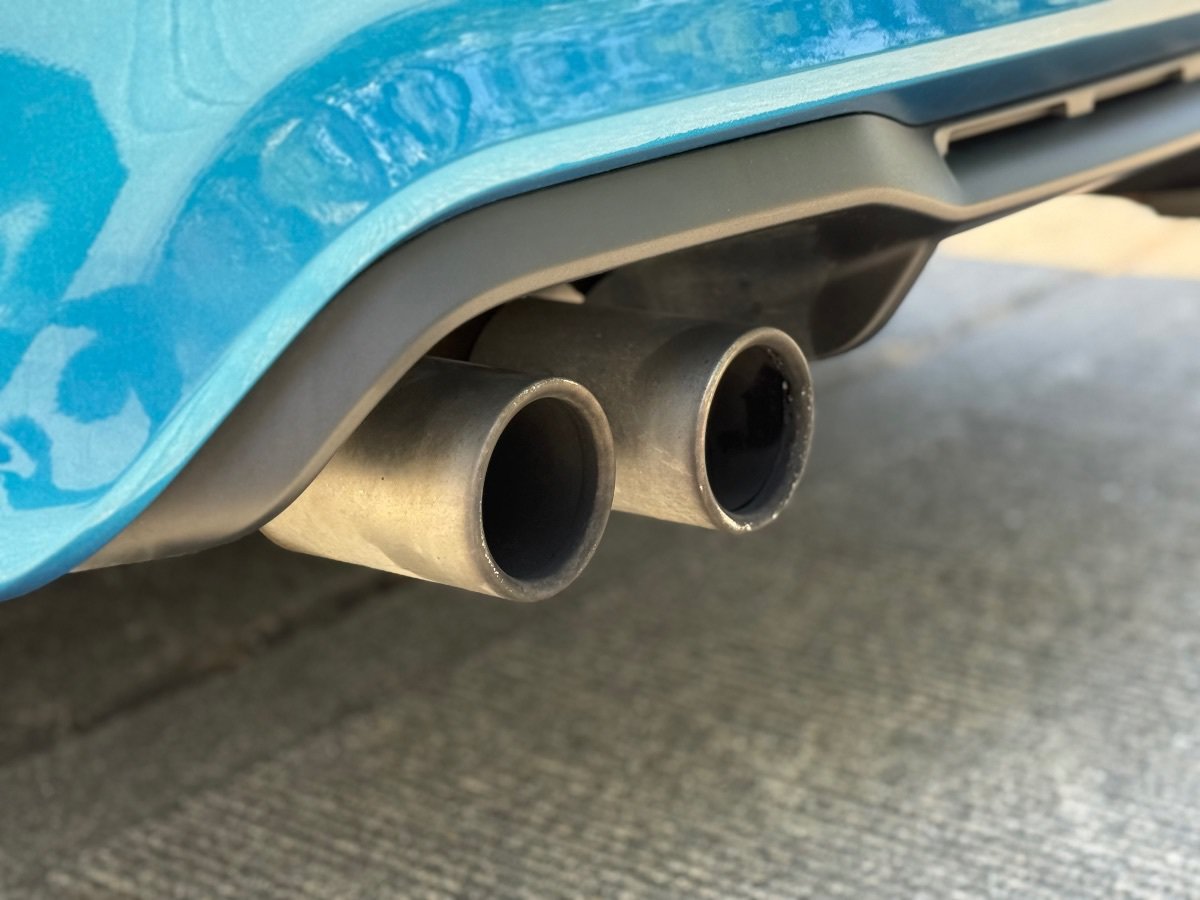 Used 2017 BMW M2 RWD image 6