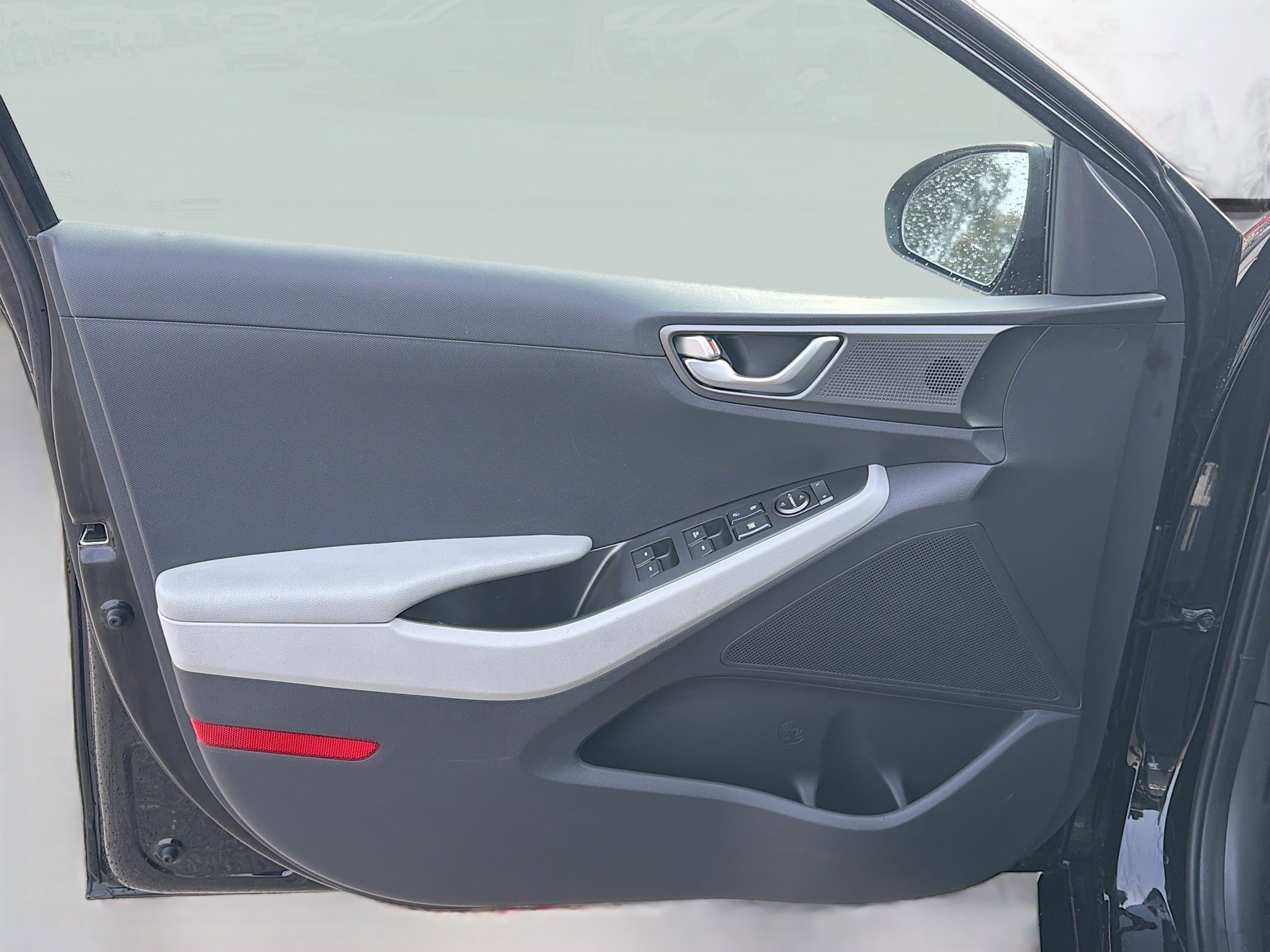 Used 2021 Hyundai Ioniq Blue image 21