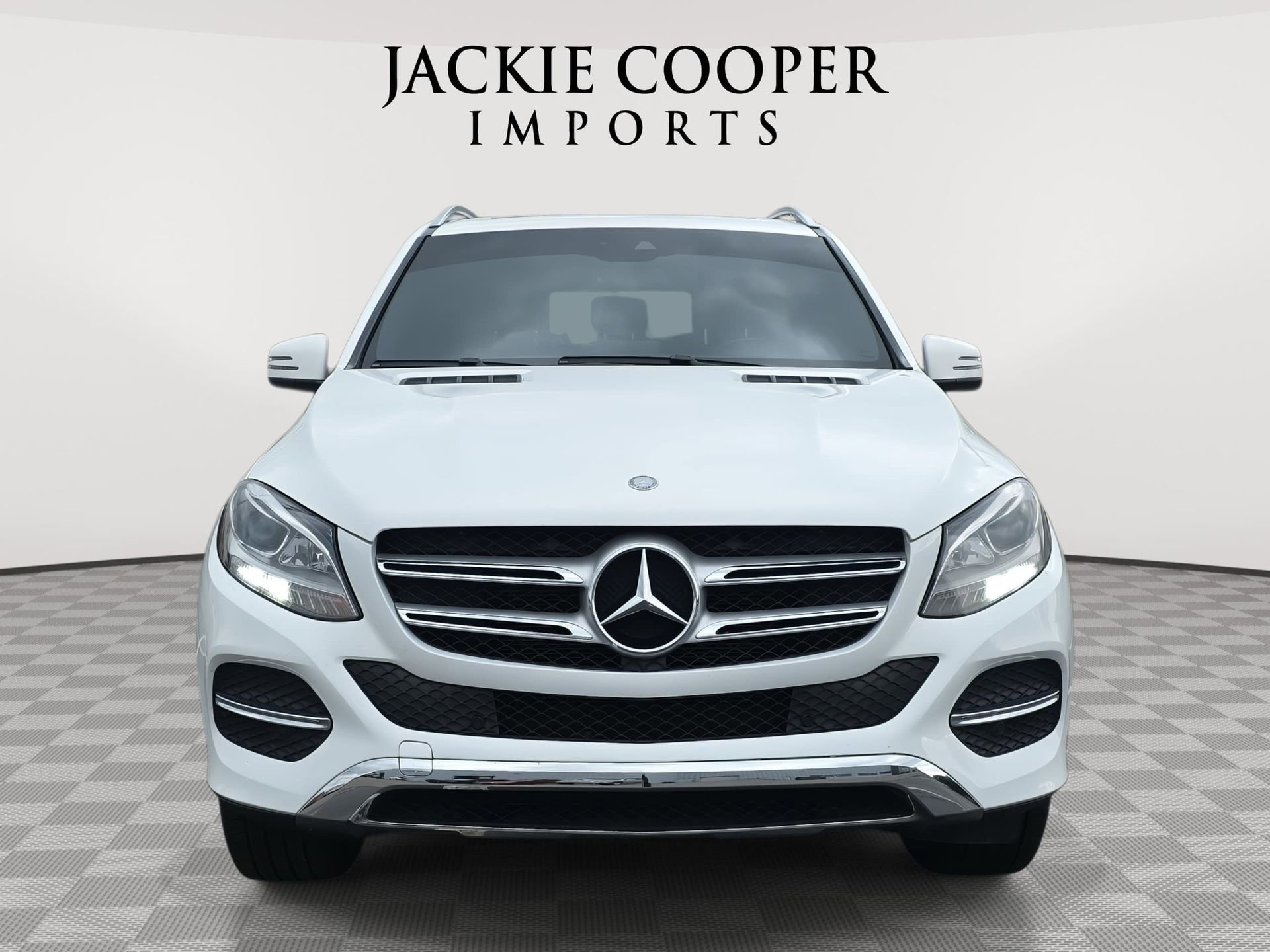 Used 2017 Mercedes-Benz GLE 350 image 2