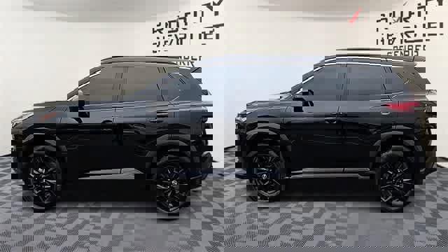 Used 2023 Nissan Rogue SV w/ SV Premium B Package image 5