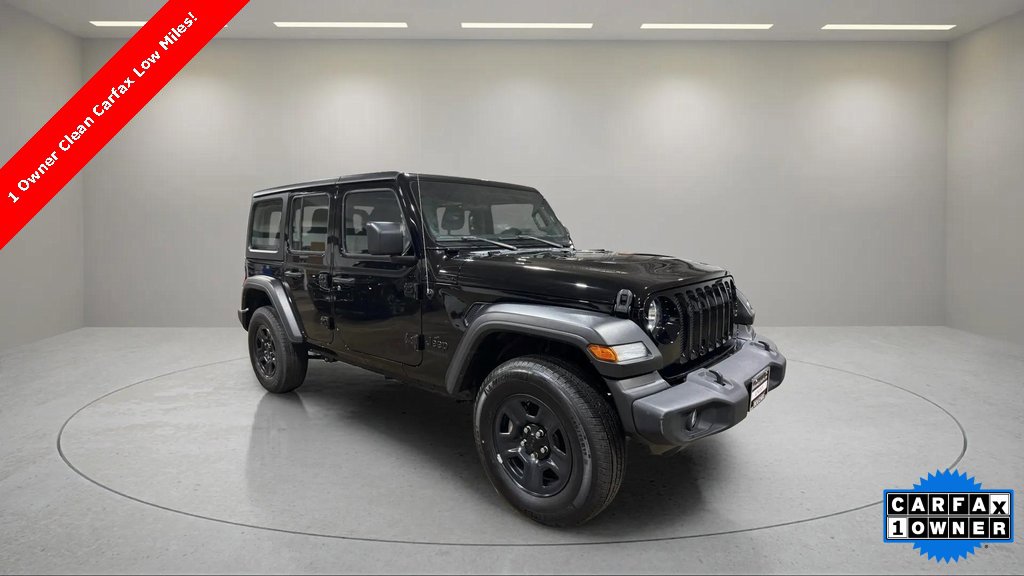 Used 2022 Jeep Wrangler Unlimited Sport image 1
