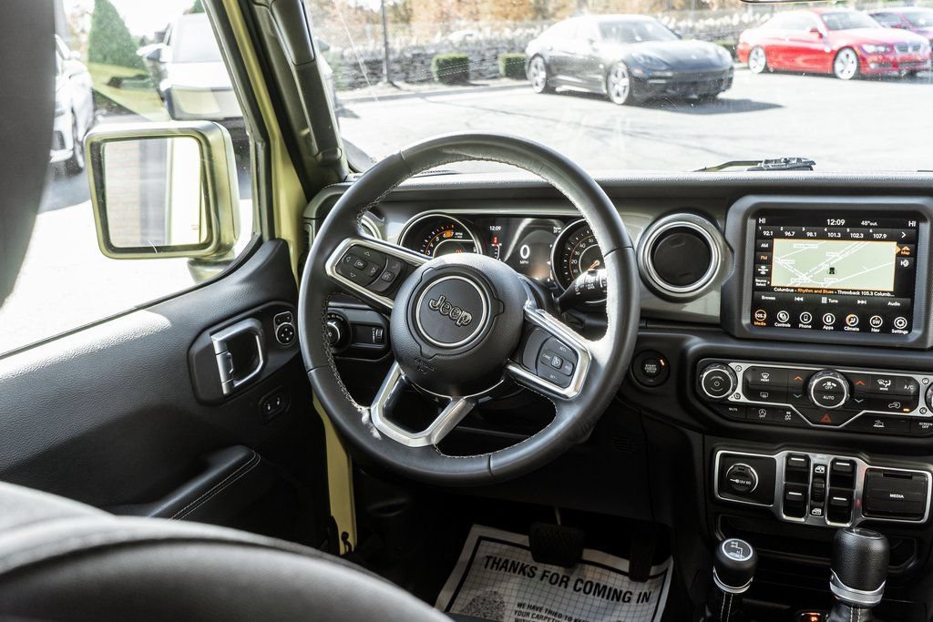 Used 2023 Jeep Wrangler Unlimited Sahara AWD/4WD image 13