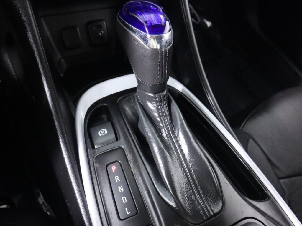 Used 2017 Chevrolet Volt LT w/ Comfort Package FWD image 27
