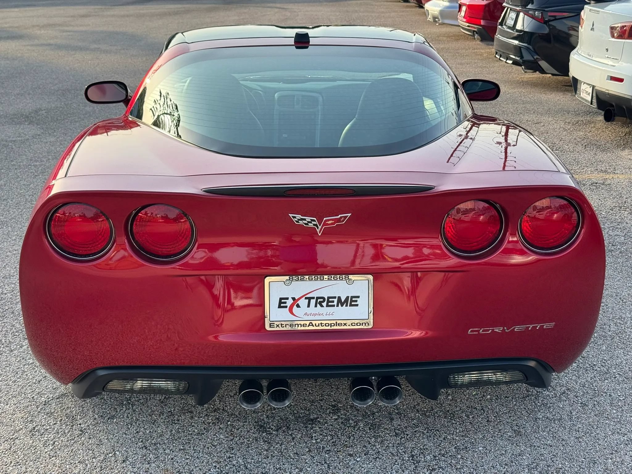 Used 2005 Chevrolet Corvette Coupe w/ Preferred Equipment Group RWD image 3
