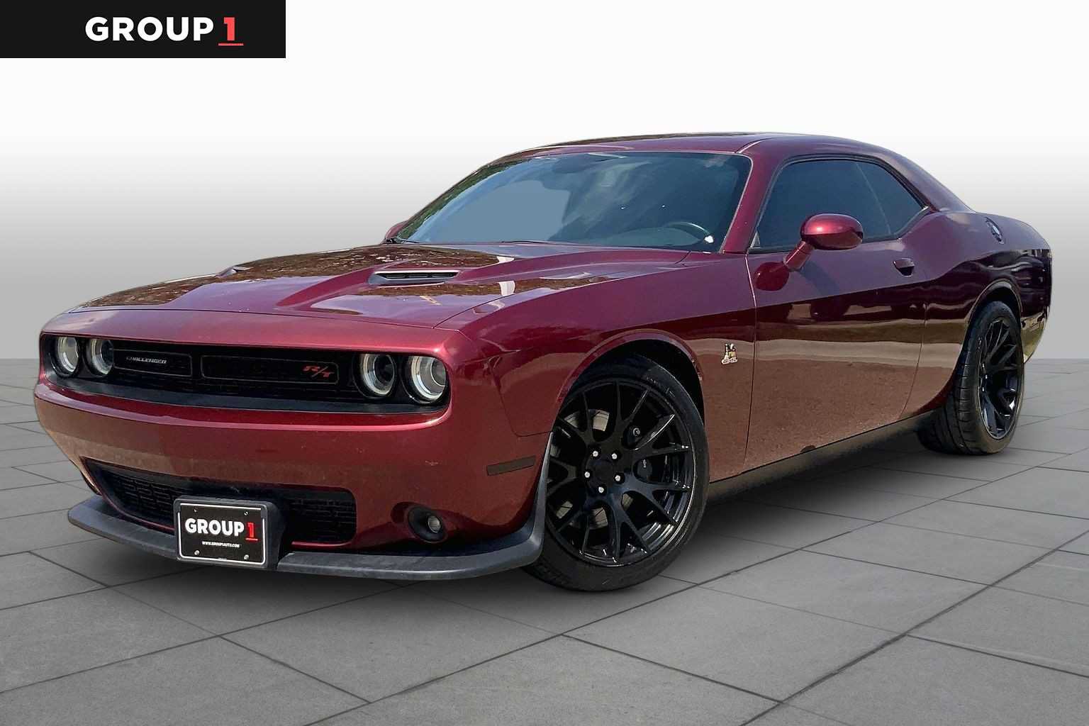 Used 2018 Dodge Challenger R/T Scat Pack w/ Leather Interior Group RWD image 1