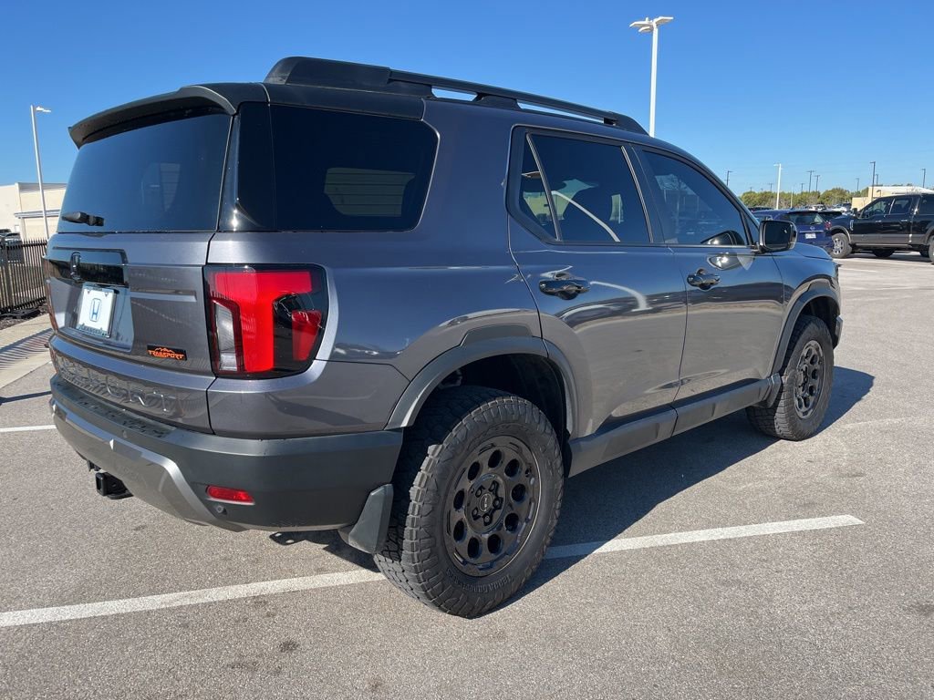 Certified 2026 Honda Passport TrailSport image 4
