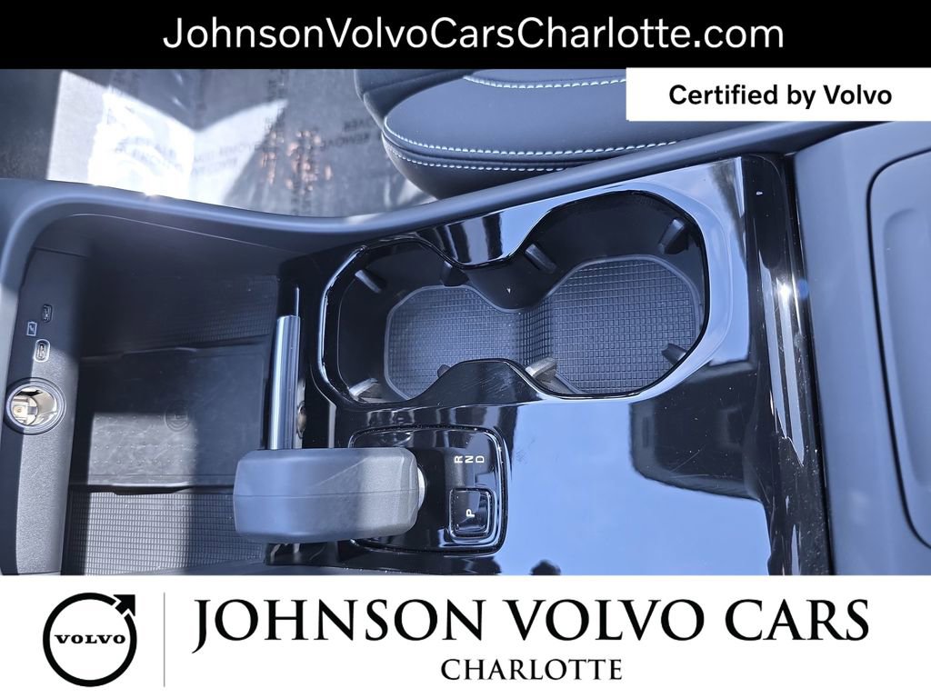 Used 2023 Volvo XC40 Recharge Ultimate w/ Protection Package Premier image 26