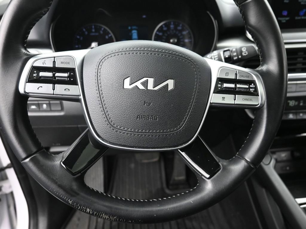 Used 2022 Kia Telluride S image 15