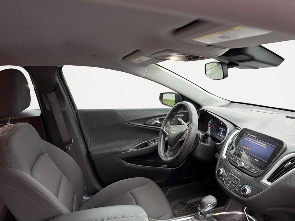 Used 2023 Chevrolet Malibu LT FWD image 15
