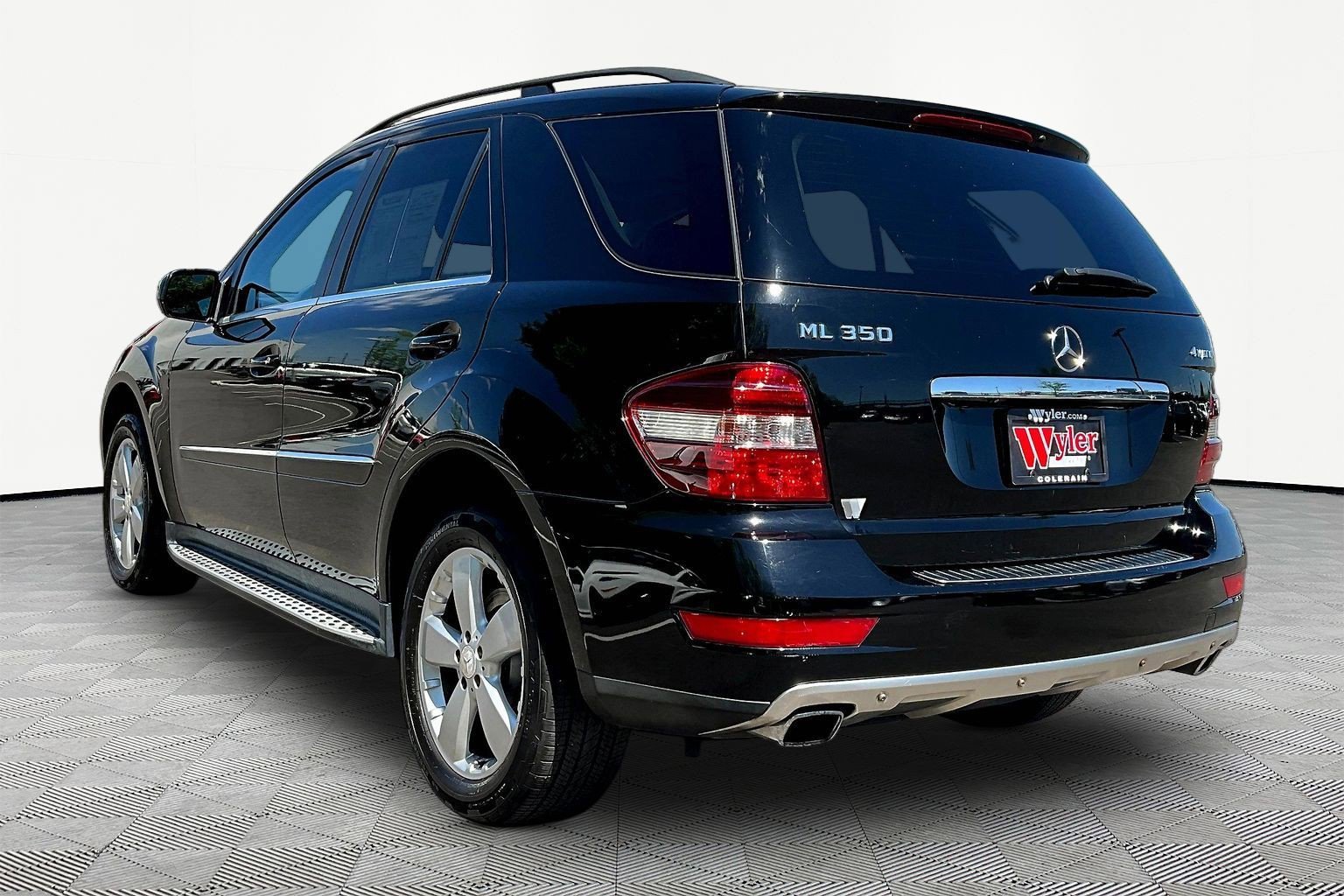 Used 2010 Mercedes-Benz ML 350 4MATIC image 4