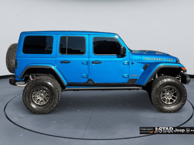 Used 2021 Jeep Wrangler Unlimited Rubicon w/ Xtreme Recon 35" Tire Package AWD/4WD image 4