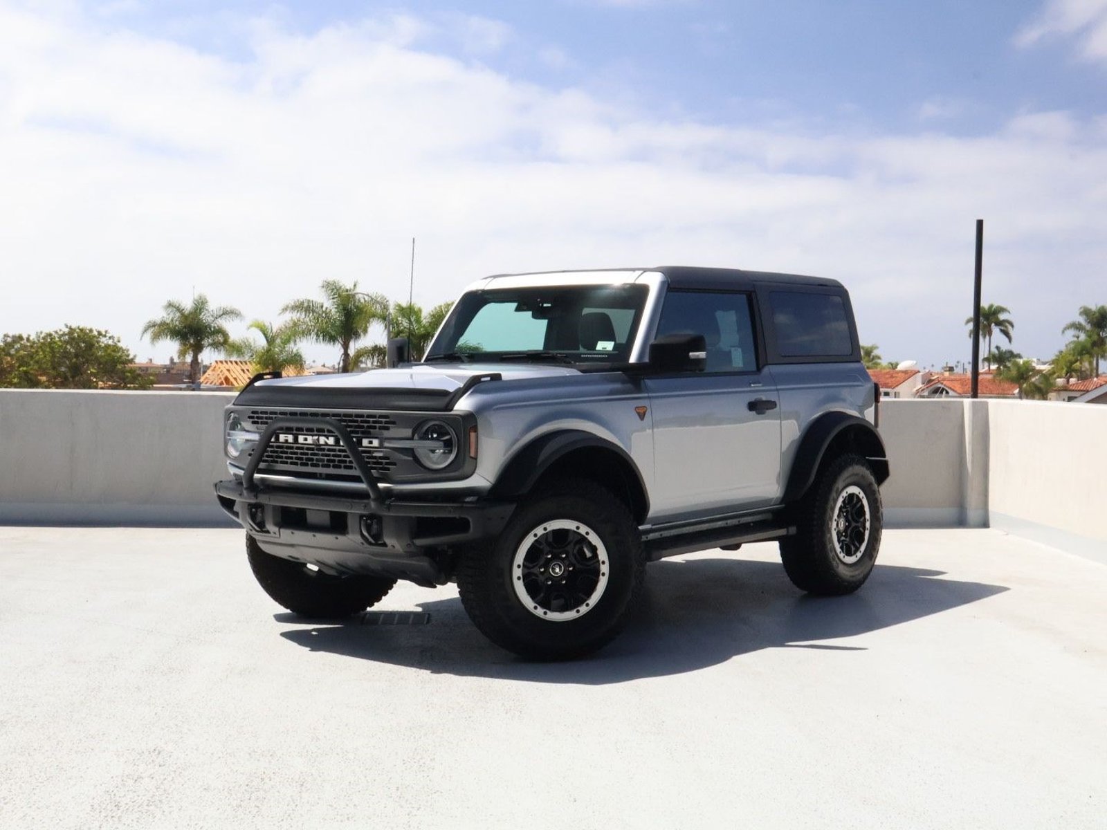 Used 2023 Ford Bronco Badlands w/ Sasquatch Package AWD/4WD image 1