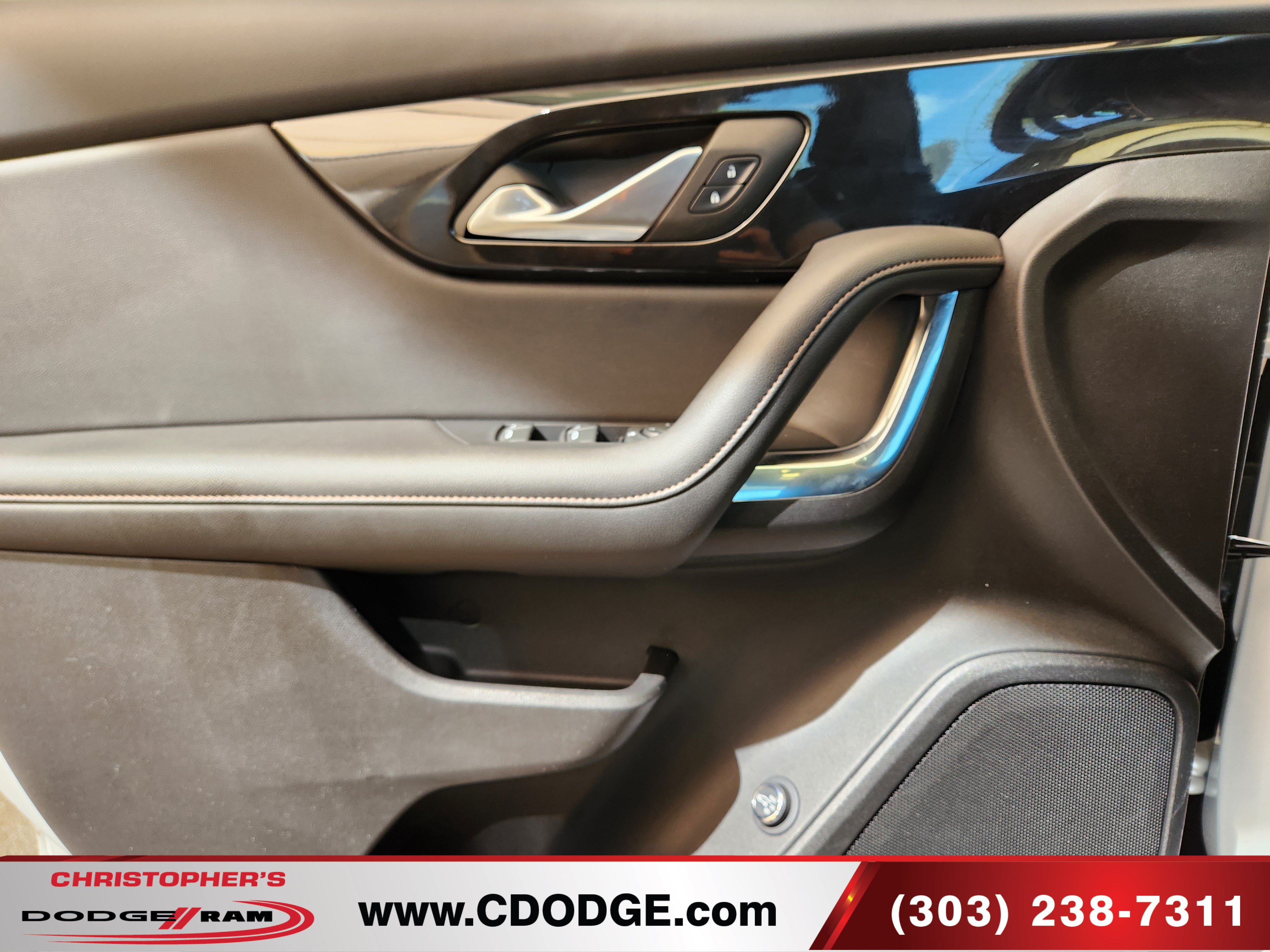 Used 2023 Chevrolet Blazer Premier w/ Driver Confidence II Package AWD/4WD image 14