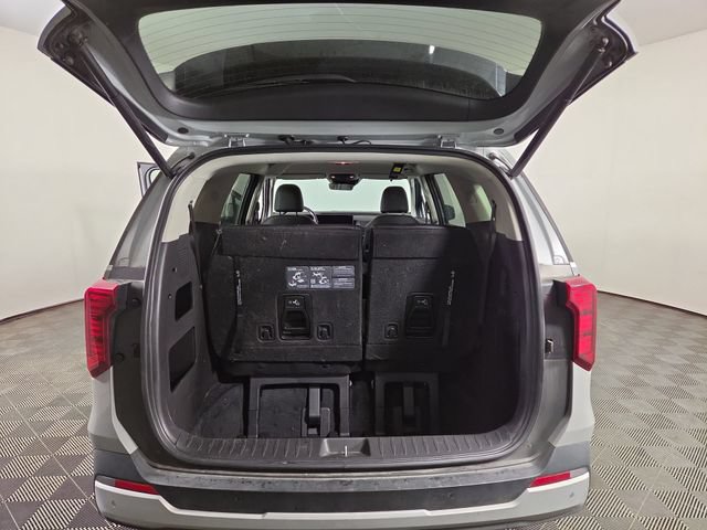 Certified 2025 Kia Carnival EX FWD image 29