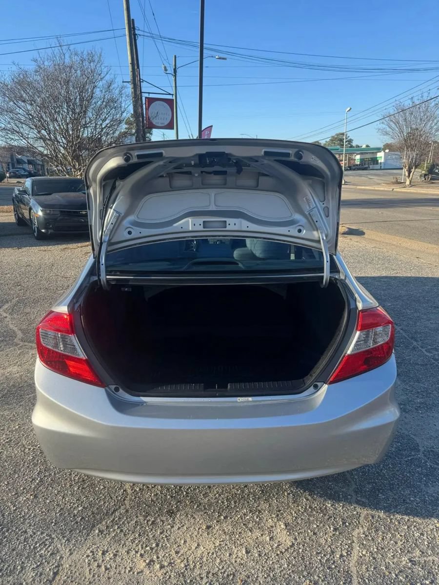 Used 2012 Honda Civic LX image 17