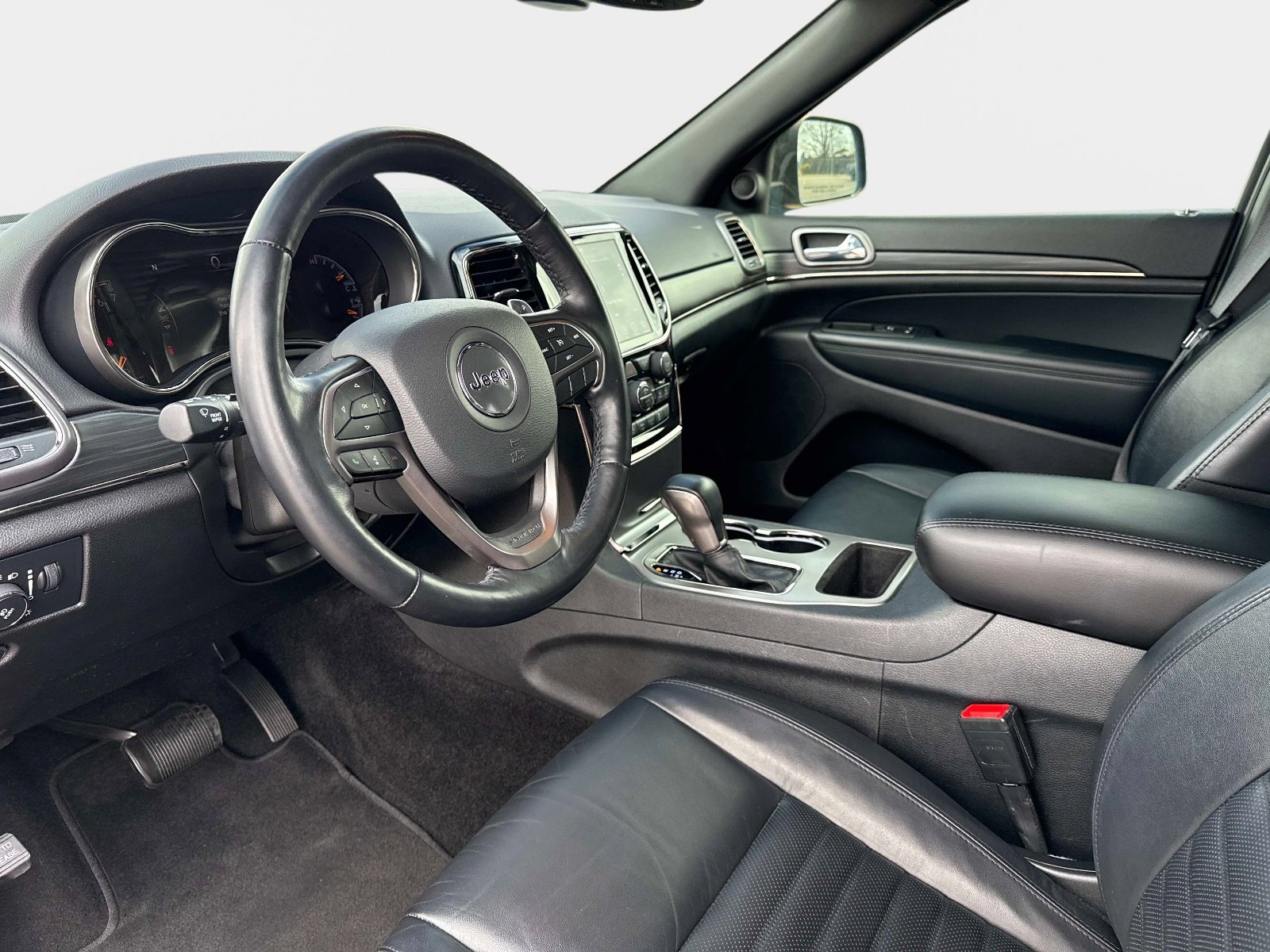 Certified 2021 Jeep Grand Cherokee Limited X image 33
