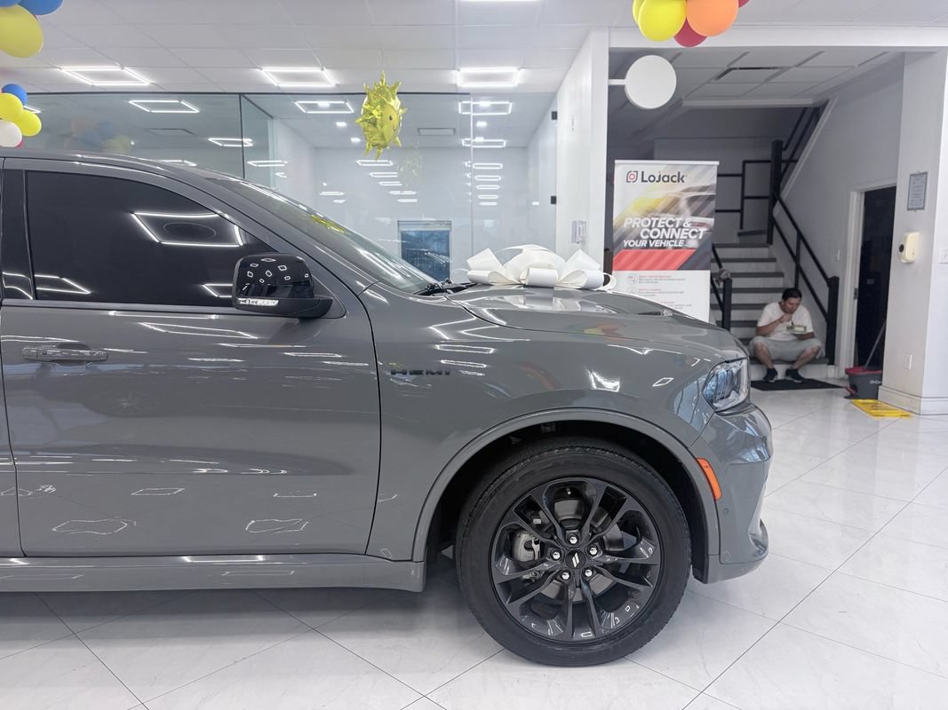 Used 2022 Dodge Durango R/T w/ Blacktop Package AWD/4WD image 9