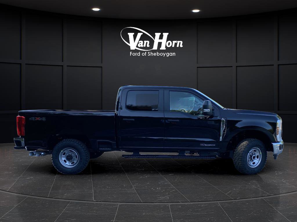 New 2026 Ford F350 XL w/ XL Off-Road Package image 2