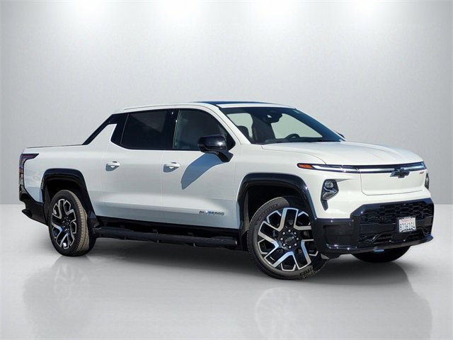 Certified 2025 Chevrolet Silverado EV RST