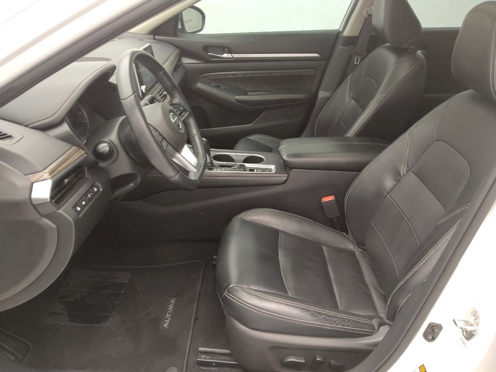 Used 2019 Nissan Altima 2.5 Platinum image 17