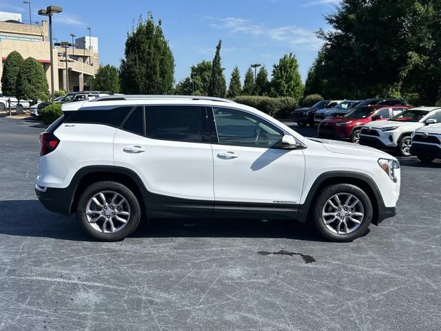 Used 2023 GMC Terrain SLT w/ Tech Package AWD/4WD image 3