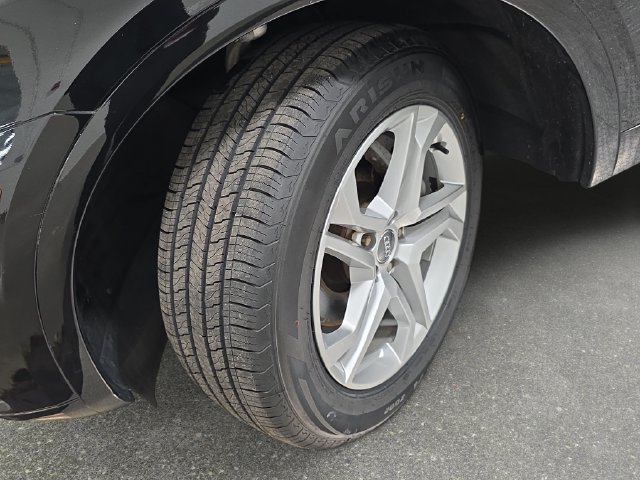 Used 2018 Audi Q5 2.0T Premium Plus w/ Premium Plus Package AWD/4WD image 30