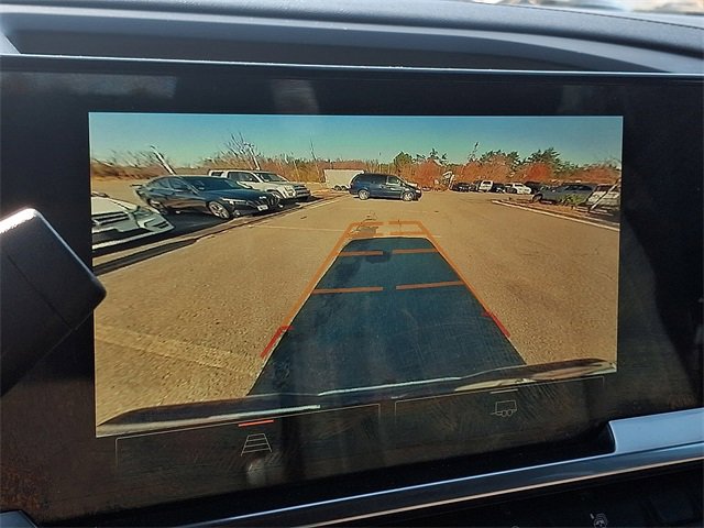 Used 2024 GMC Sierra 1500 SLE image 17