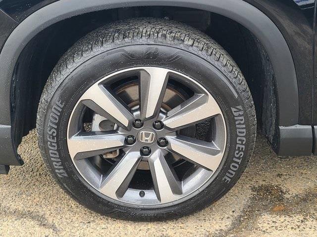 Used 2023 Honda Pilot Touring image 32