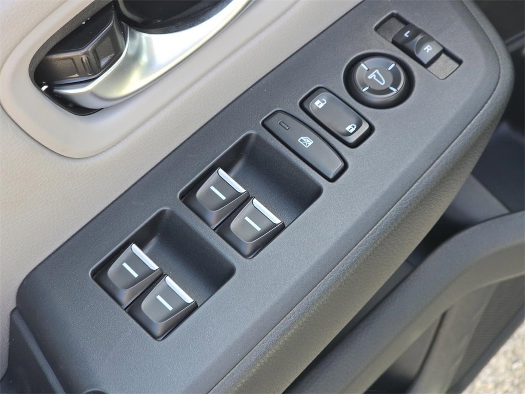 New 2025 Honda Pilot Touring image 28