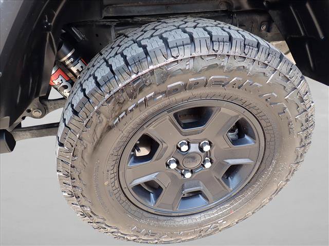 Used 2022 Jeep Gladiator Mojave w/ Cold Weather Group AWD/4WD image 7