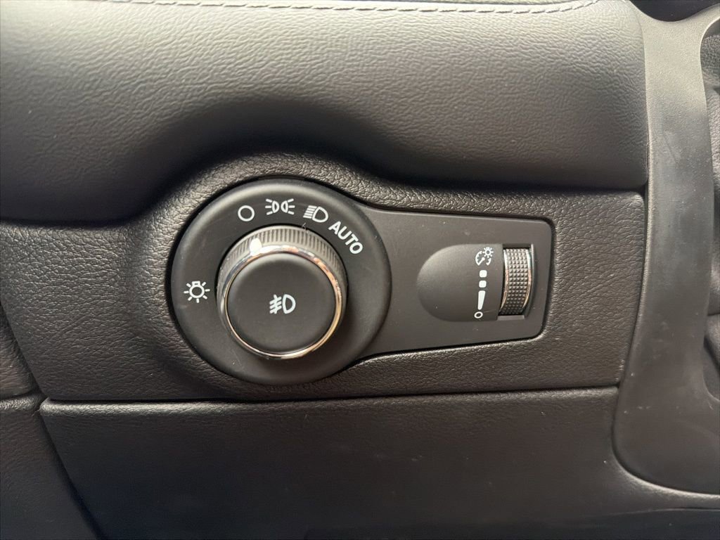 Certified 2022 Dodge Durango GT image 9