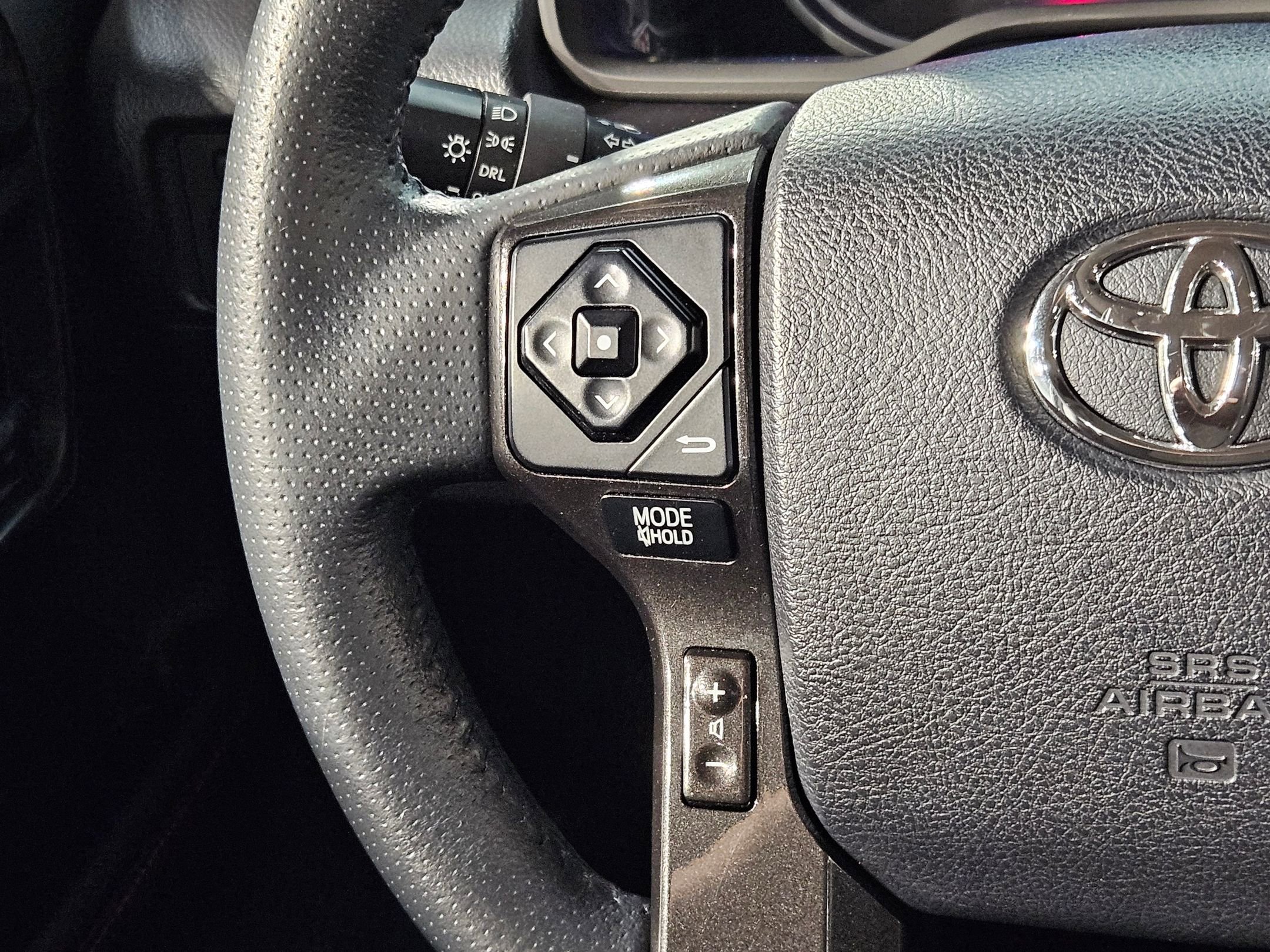 Used 2015 Toyota 4Runner Trail AWD/4WD image 26