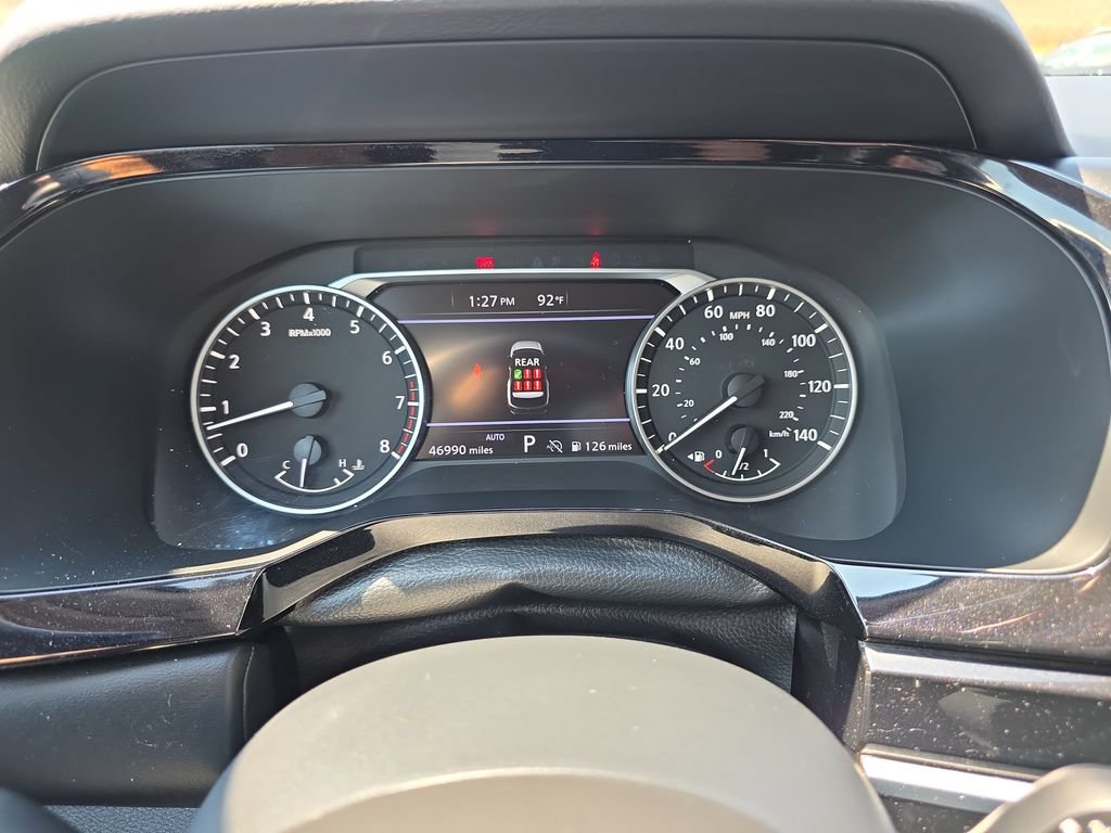 Used 2024 Nissan Pathfinder SV AWD/4WD image 17