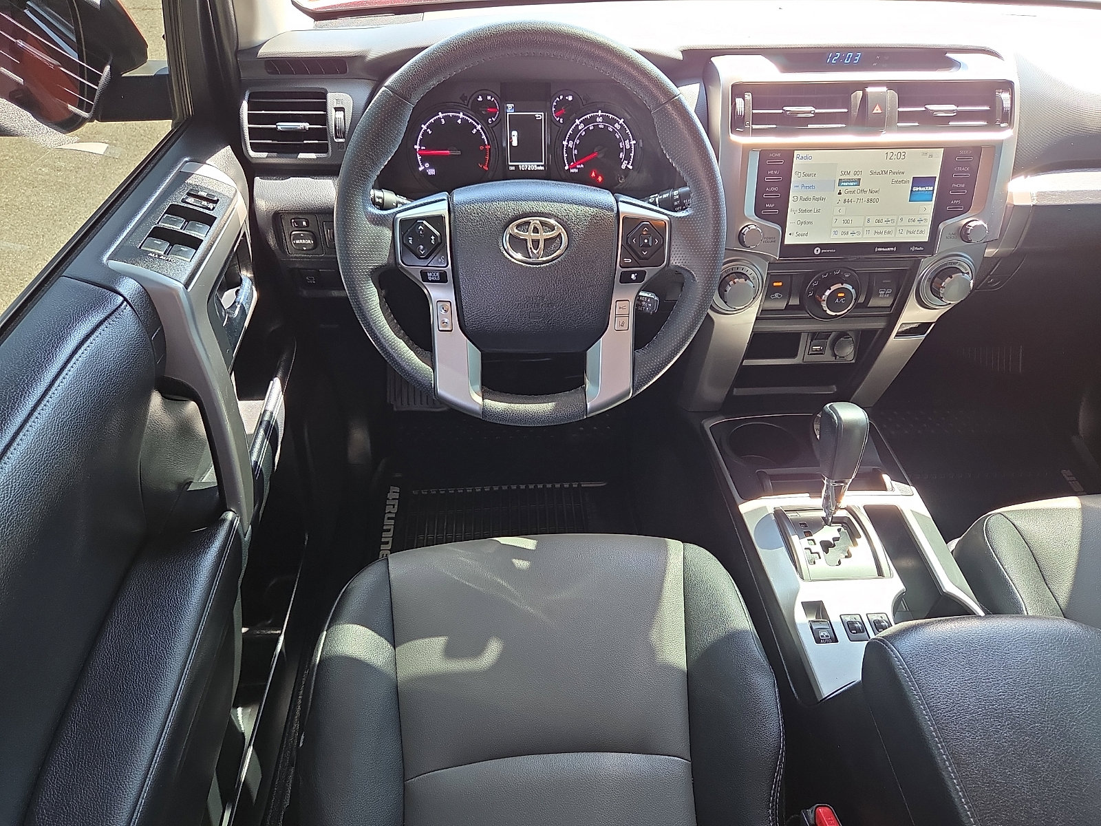 Used 2022 Toyota 4Runner SR5 Premium w/ Moonroof Package AWD/4WD image 12