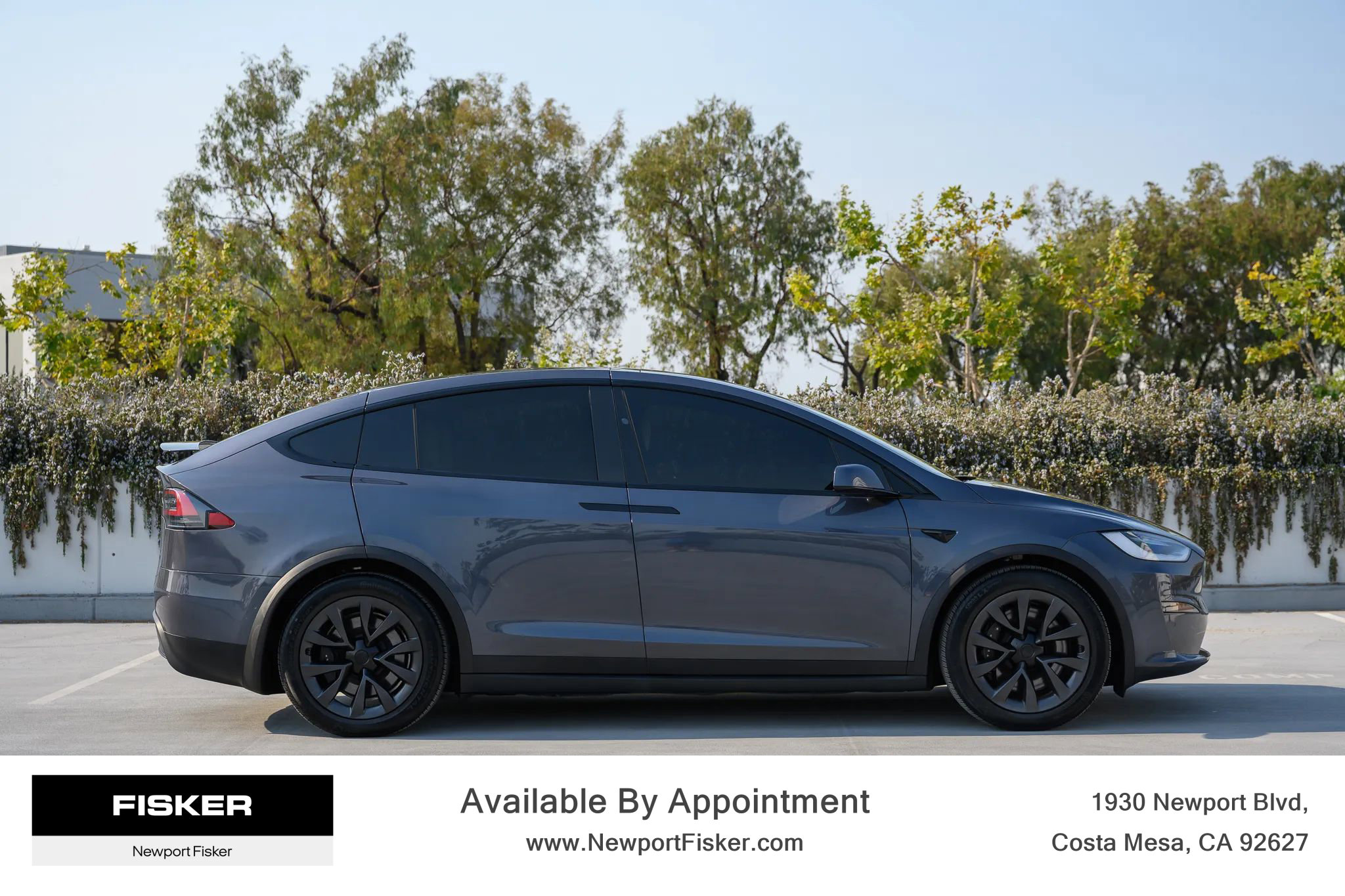 Used 2022 Tesla Model X Plaid image 4
