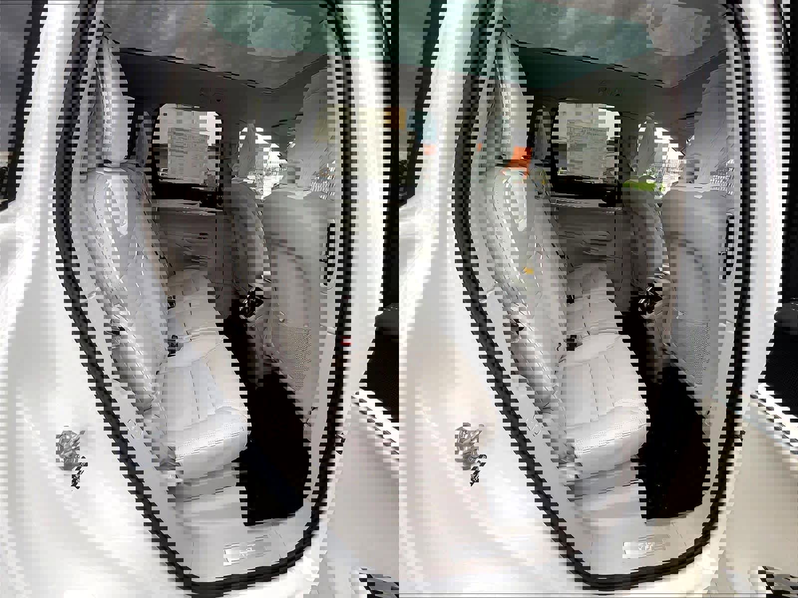 New 2025 Volvo EX90 Ultra image 26