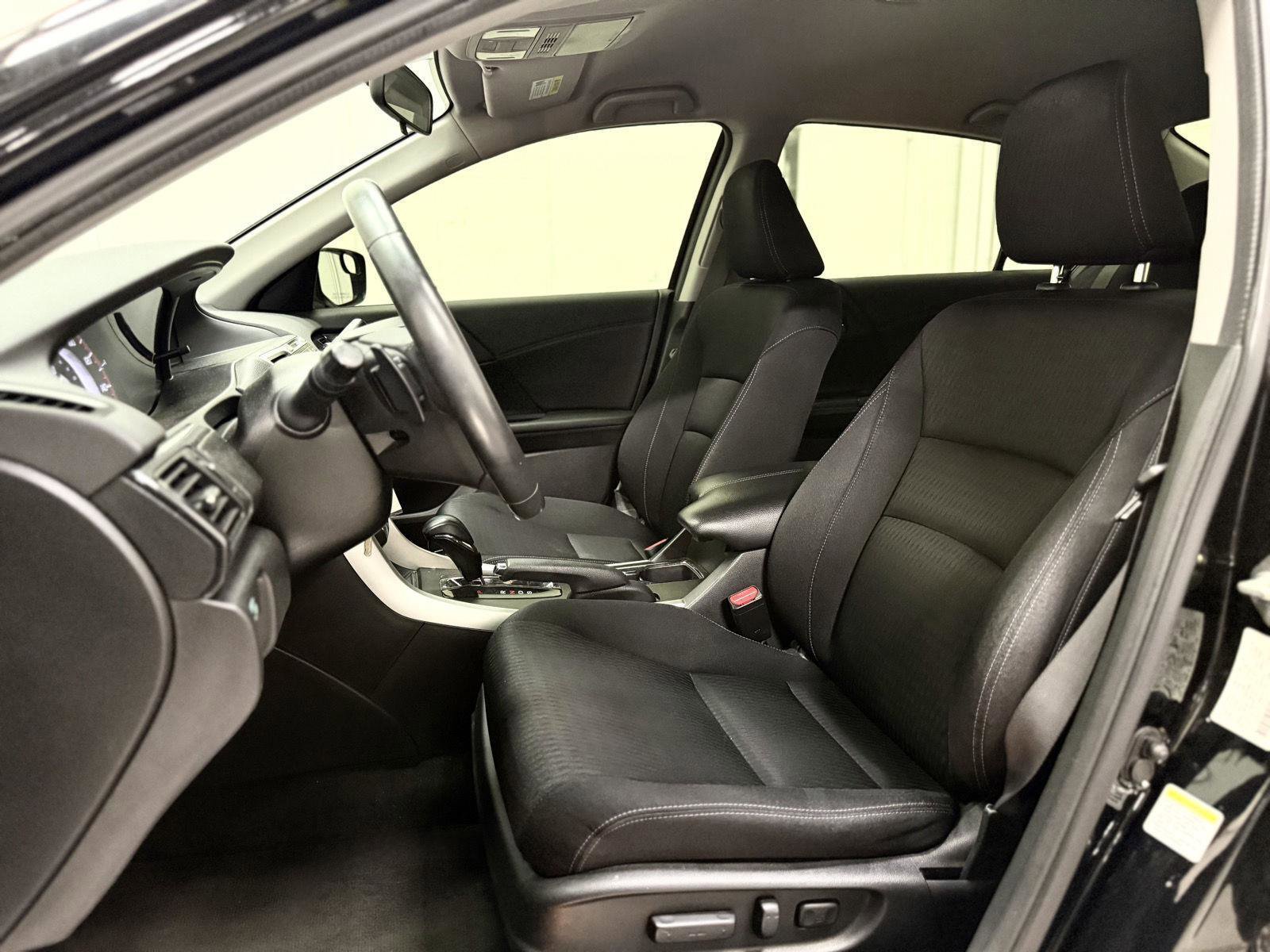 Used 2014 Honda Accord Sport image 15
