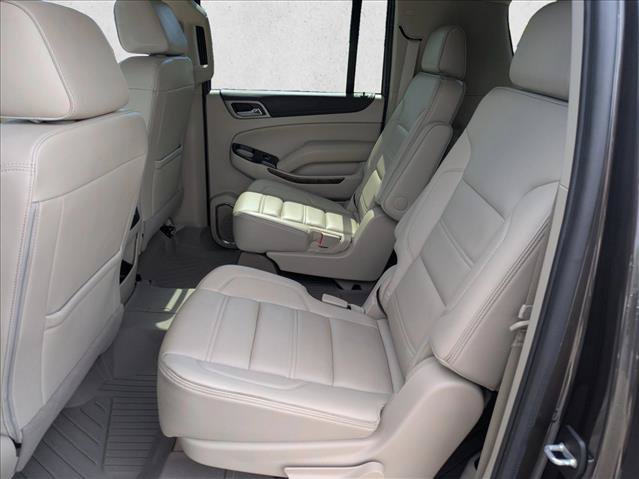 Used 2020 GMC Yukon XL Denali w/ Open Road Package AWD/4WD image 17